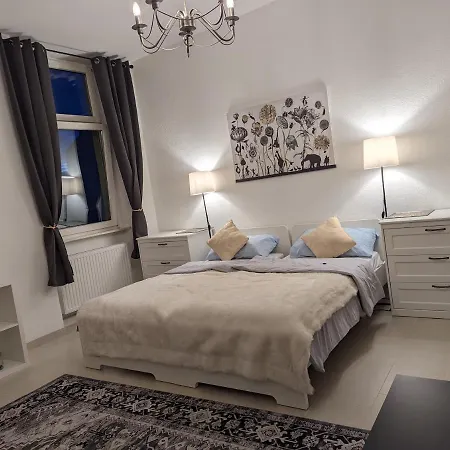 Schoenes Im Zentrum Von *