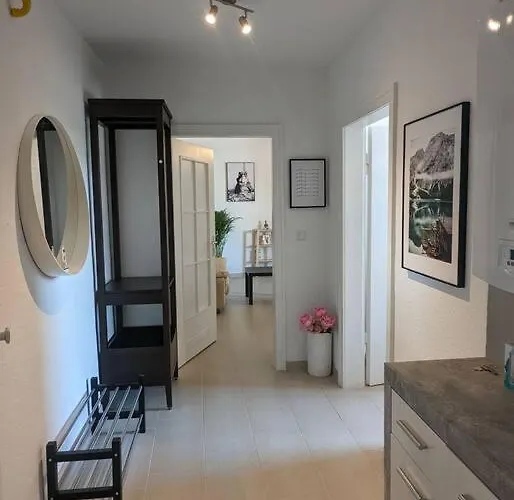 Schoenes Im Zentrum Von Appartement *